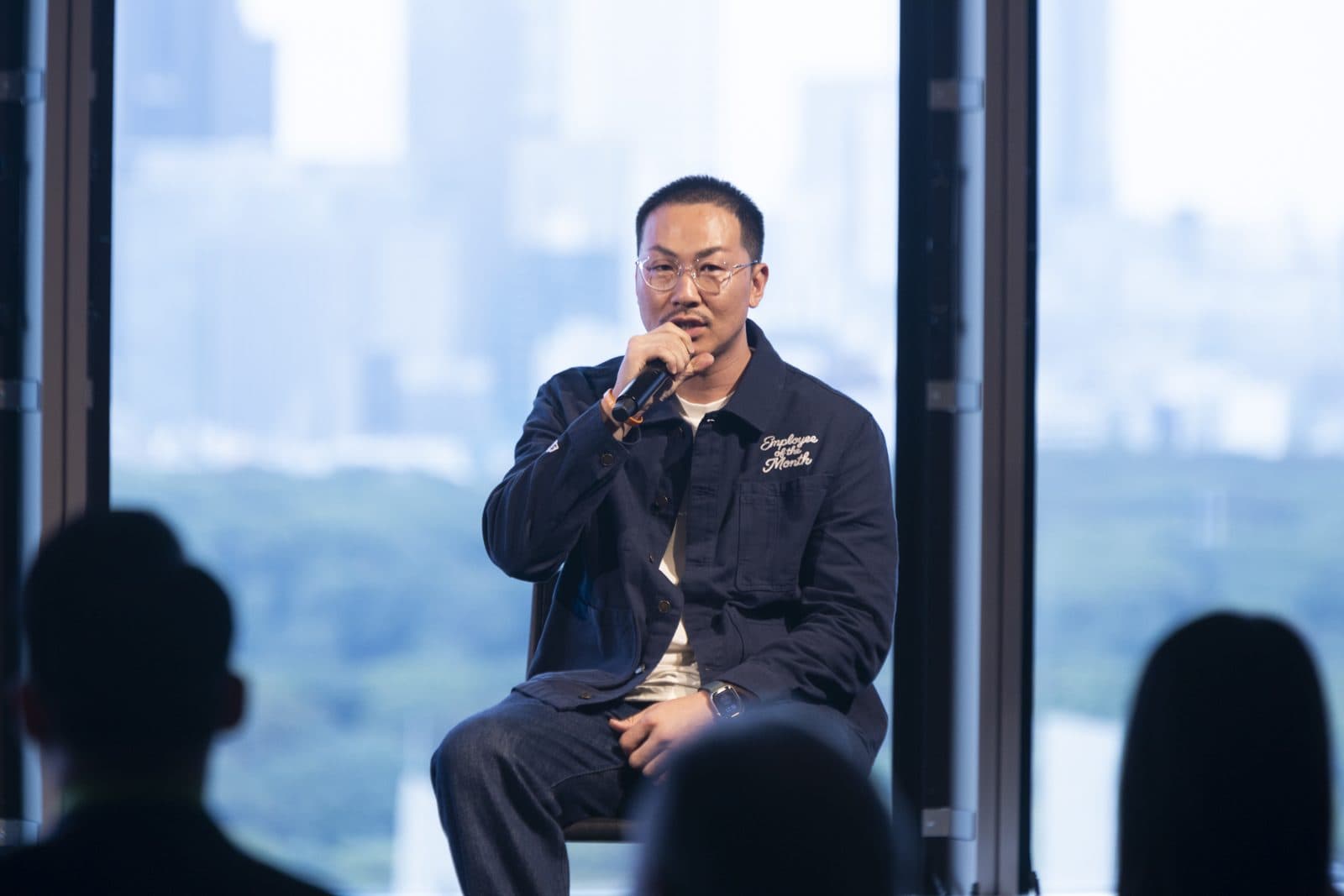 Ken Kayama of Shopify Japan speaking in Fireside 2